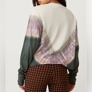 Daydreamer dusty rose tee